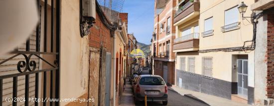 PLANTA BAJA UBICADA EN ABARÁN. - MURCIA