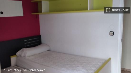 Dormitorio 1 - cama individual - ALICANTE