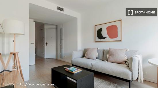 Apartamento de 2 dormitorios en alquiler en Barcelona - BARCELONA