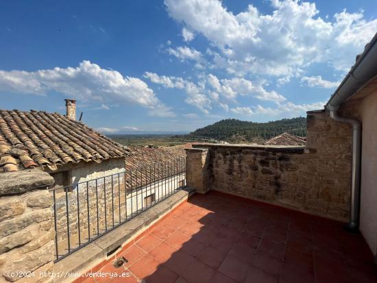 Casa en el casco histórico semireformada - TERUEL