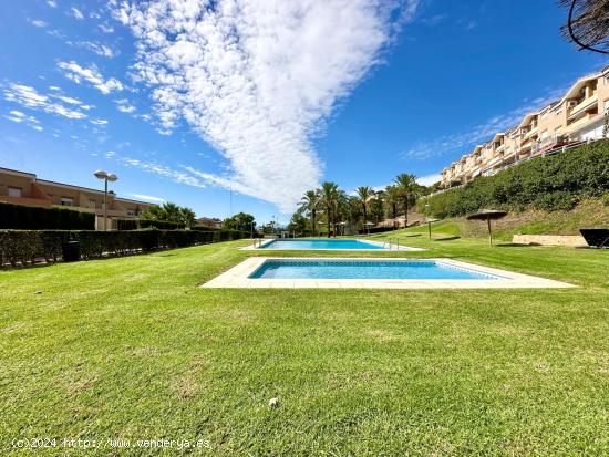 Chalet en venta en Urbanización Santa Maria de Bonaire - VALENCIA