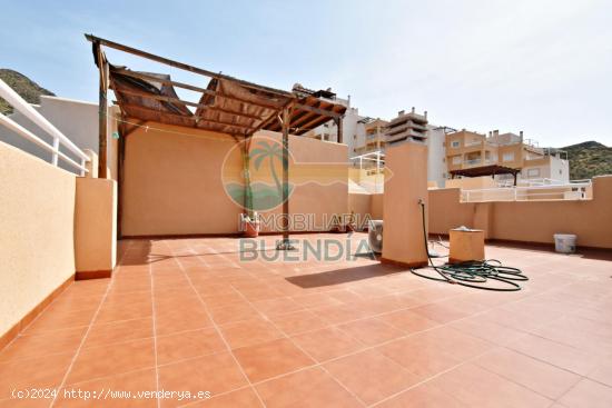 BONITO ÁTICO EN RESIDENCIAL CON PISCINA Y VISTAS AL MAR - MURCIA