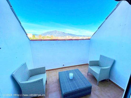 Fantástico ático en venta en San Pedro de Alcántara – ¡Vistas panorámicas y ubicación ideal!