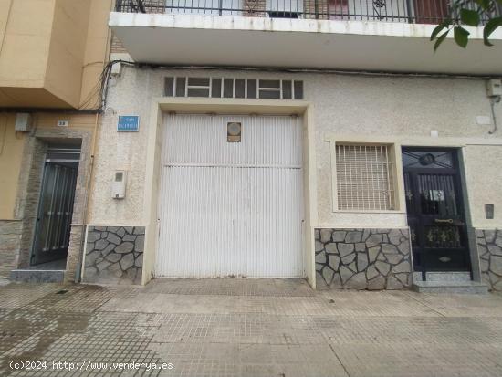 VENTA DE COCHERA - ALMACÉN EN BARRIADA CUATRO SANTOS....!!!!! - MURCIA