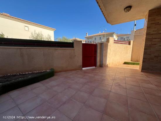 PROXIMO LANZAMIENTO DUPLEX ADOSADO URBANIZACION MONTEPINAR - MURCIA