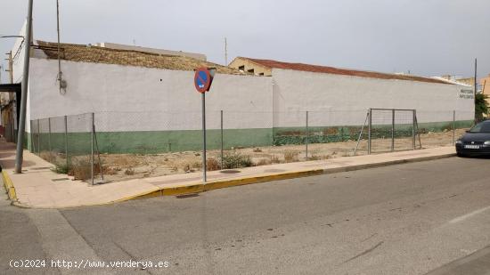 SUELO URBANO EN ALBATERA EN VENTA - ALICANTE