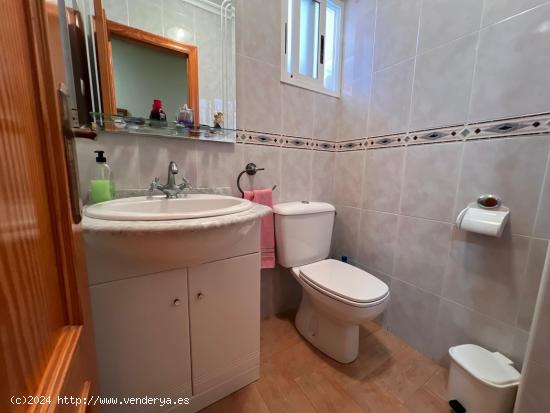 Piso en venta en Los  Montesinos, 2 dormitorios 1 baño - ALICANTE