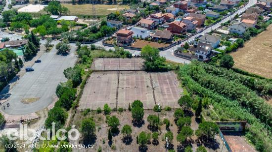 SANT ESTEVE SESROVIRES - ¡Ideal inversores! Antiguo complejo recreativo para reformar con piscinas 