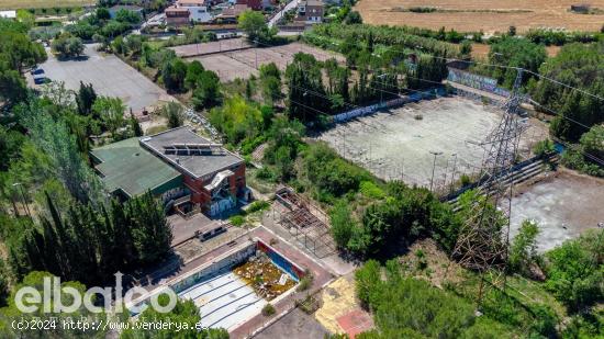 SANT ESTEVE SESROVIRES - ¡Ideal inversores! Antiguo complejo recreativo para reformar con piscinas 