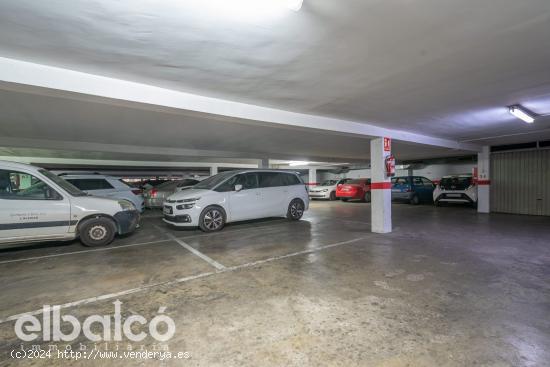  REUS - Espaciosa plaza de parking con capacidad para varios vehículos en zona céntrica - TARRAGONA 