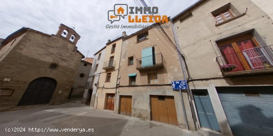 Unifamiliar adosada en venta  en Cervera - Lleida