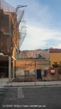 SOLAR PARA CONSTRUCCIÓN DE BLOQUE DE PISOS - Linares