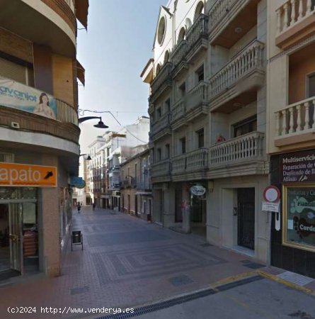  Local comercial en calle peatonal. - Bailén 