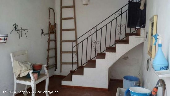 Casa en buena zona de Bailen. - Bailén