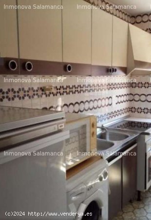 SALAMANCA (Carmelitas-San Bernardo) 2d, 1wc, SS.CC 820 € - Salamanca