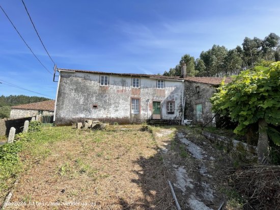 Casa de pueblo en Venta en Teo La Coruña