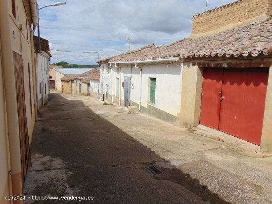  Casa-Chalet en Venta en Belver De Los Montes Zamora 