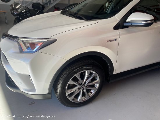 Toyota Rav4 2.5l hybrid 2WD Advance - Ajalvir