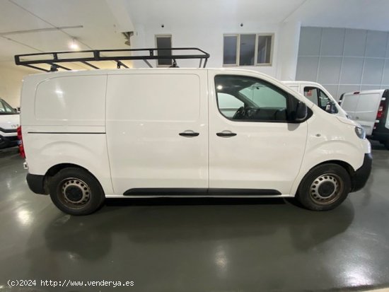 Peugeot Expert Pro 1.5 BlueHDi 100 SS Standard - GARANTIA MECANICA - Barcelona