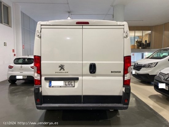 Peugeot Boxer Furgón 2.2BlueHDI 330 L1H1 S&S 120 - GARANTIA MECANICA - Barcelona