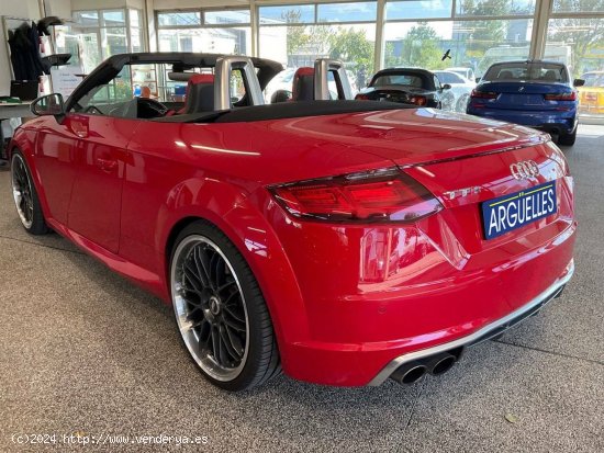 Audi TT S Roadster 2.0 TFSI Quaro S Tronic 310cv - Madrid