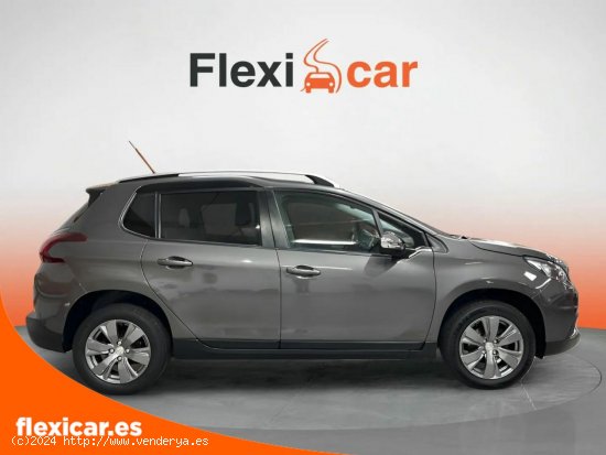 Peugeot 2008 Style 1.2L  60KW (82CV) - 5 P (2017) - Viladecans