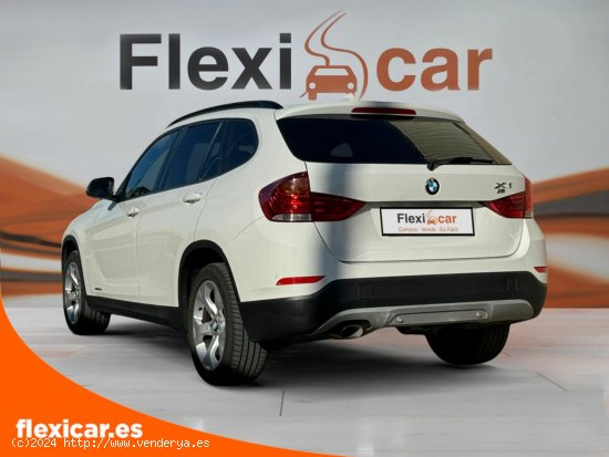 BMW X1 xDrive18d - Badalona