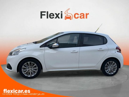 Peugeot 208 5P STYLE 1.2L PureTech 60KW (82CV) - Mairena del Aljarafe