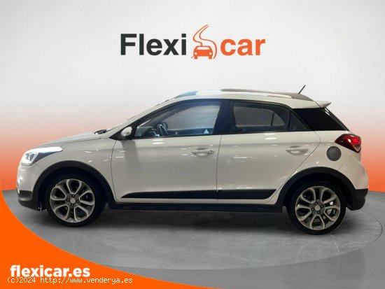 Hyundai i20 1.0 TGDI 74kW (100CV) Tecno - Esplugues de Llobregat