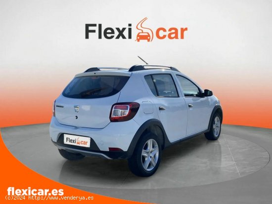 Dacia Sandero Stepway dCi 90 - Pamplona