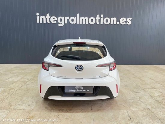 Toyota Corolla 1.8 125H ACTIVE TECH E-CVT - TRANSITO