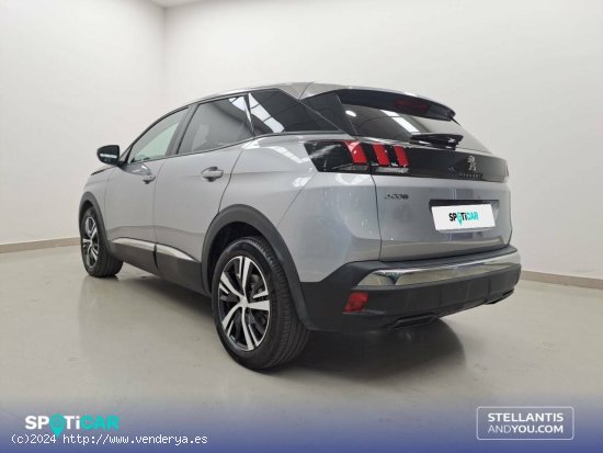 Peugeot 3008  1.2 PureTech 96KW (130CV) S&S Allure - Huelva