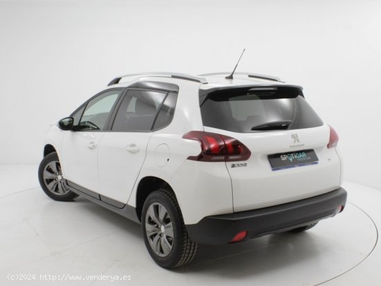 Peugeot 2008 Style BlueHDi 73KW (100CV) S&S - Sabadell