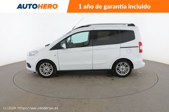 Ford Tourneo Courier 1.0 EcoBoost Titanium - 