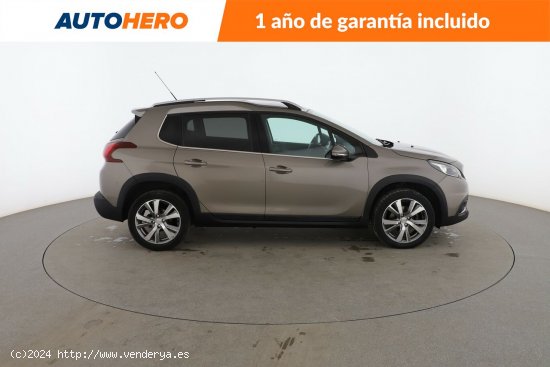 Peugeot 2008 1.6 Blue-HDi Allure - 