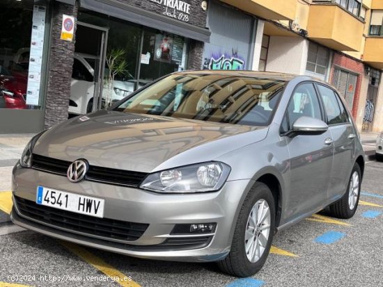 VOLKSWAGEN Golf en venta en Pamplona/IruÃ±a (Navarra) - Pamplona/IruÃ±a