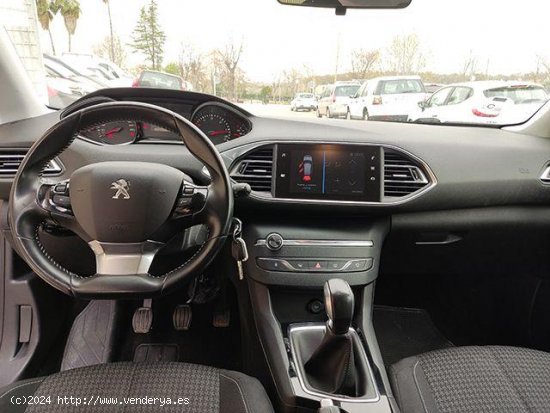 PEUGEOT 308 en venta en Badajoz (Badajoz) - Badajoz