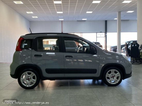 Fiat Panda City Life 1.0 Hybrid 51kW (70cv) de 2023 con 24.000 Km por 12.800 EUR. en Malaga