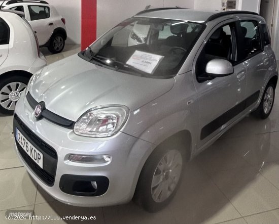 Fiat Panda 1200 69 CV LOUNGE de 2017 con 112.000 Km por 7.900 EUR. en Tenerife