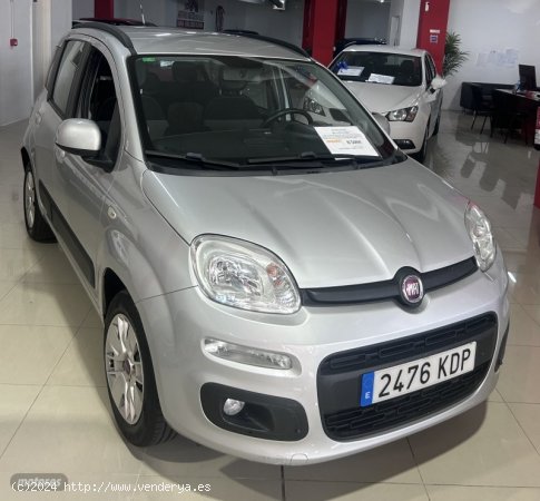 Fiat Panda 1200 69 CV LOUNGE de 2017 con 112.000 Km por 7.900 EUR. en Tenerife