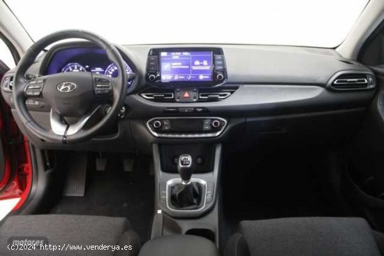 Hyundai i30 1.5 DPI Klass SLX 110 de 2023 con 15.884 Km por 18.900 EUR. en Zaragoza