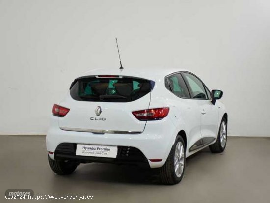 Renault Clio TCe Energy Limited 66kW de 2018 con 139.000 Km por 9.990 EUR. en Cadiz