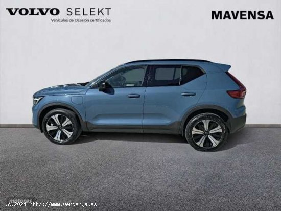 Volvo XC40 Recharge Plus, T4 plug-in hybrid, Electrico/Gasolina, Dark de 2022 con 18.583 Km por 43.9