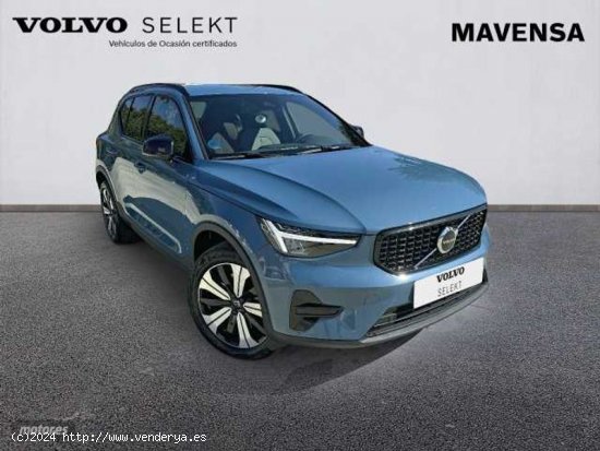 Volvo XC40 Recharge Plus, T4 plug-in hybrid, Electrico/Gasolina, Dark de 2022 con 18.583 Km por 43.9