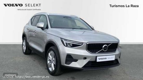 Volvo XC40 TODOTERRENO 2.0 B3 CORE AUTOMATICO 163CV 5P de 2024 con 5 Km por 38.900 EUR. en Sevilla