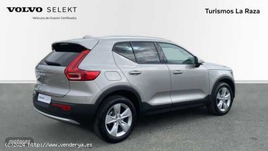 Volvo XC40 TODOTERRENO 2.0 B3 CORE AUTOMATICO 163CV 5P de 2024 con 5 Km por 38.900 EUR. en Sevilla