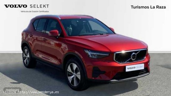 Volvo XC40 TODOTERRENO 2.0 B3 CORE AUTOMATICO 163CV 5P de 2024 con 5 Km por 41.900 EUR. en Sevilla