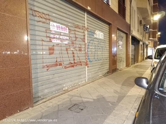 LOCAL CON SALIDA DE HUMOS  PARA NEGOCIO CON MAXIMO RENDIMIENTO - PLAZA MADRID - ALICANTE