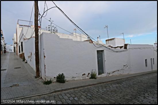  Parcela en Ayamonte-centro - HUELVA 