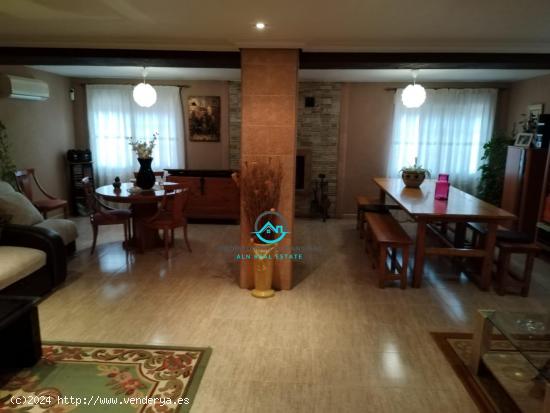 Chalet en el Moralet - ALICANTE